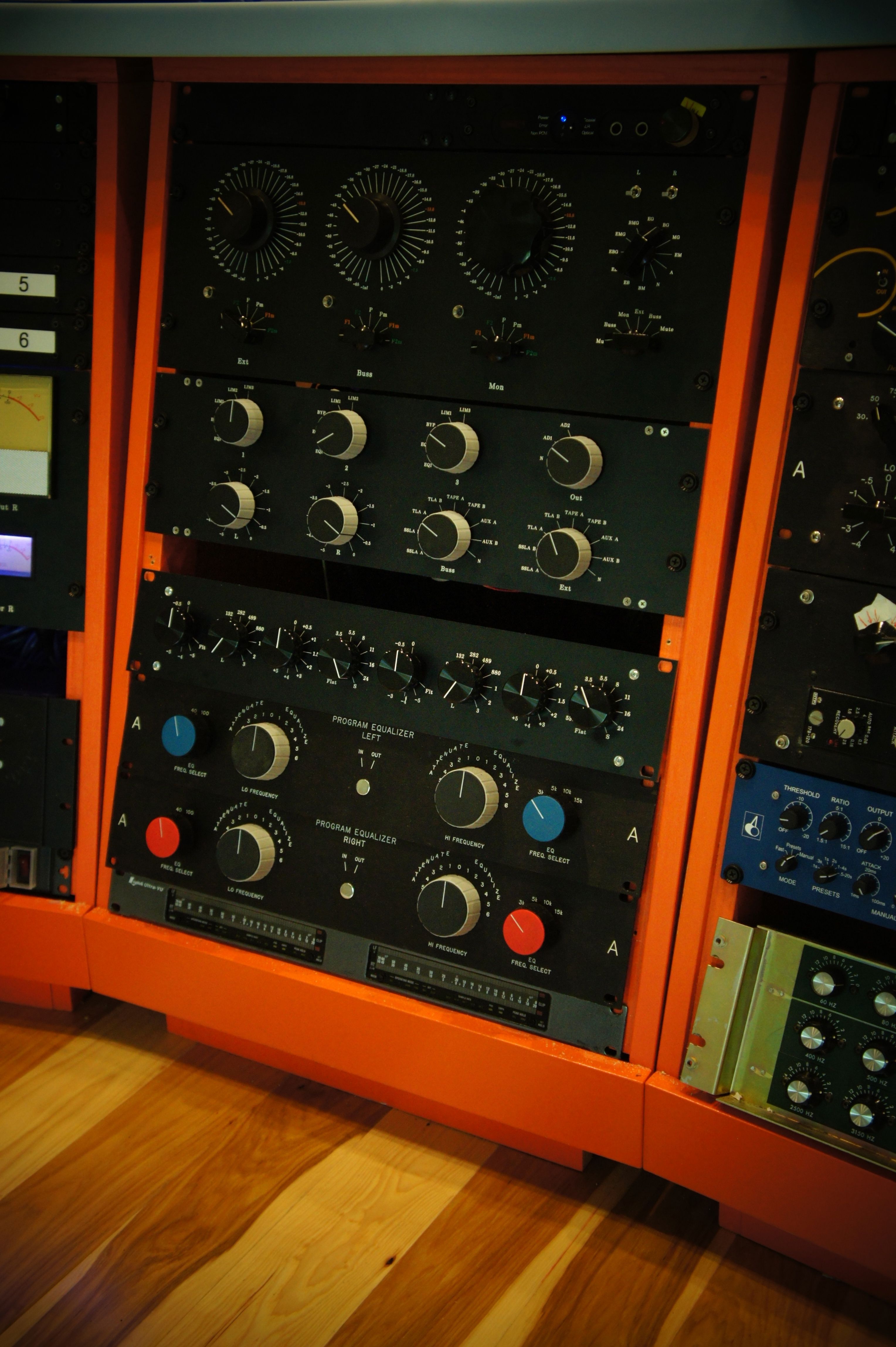 Jacob's Well Mastering Custom Console Jacob's Well Mastering